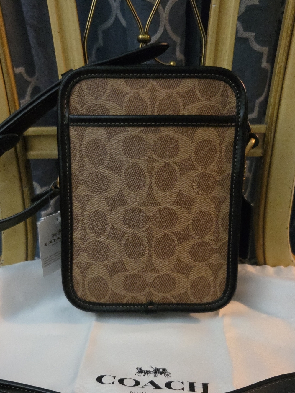 Coach Shoulder Bag